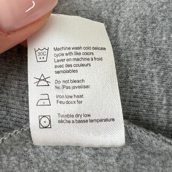 CHASER Gray Sweater Lips Printed Round Neck Long Sleeve Regular Pullover S Small - Picture 8 of 8